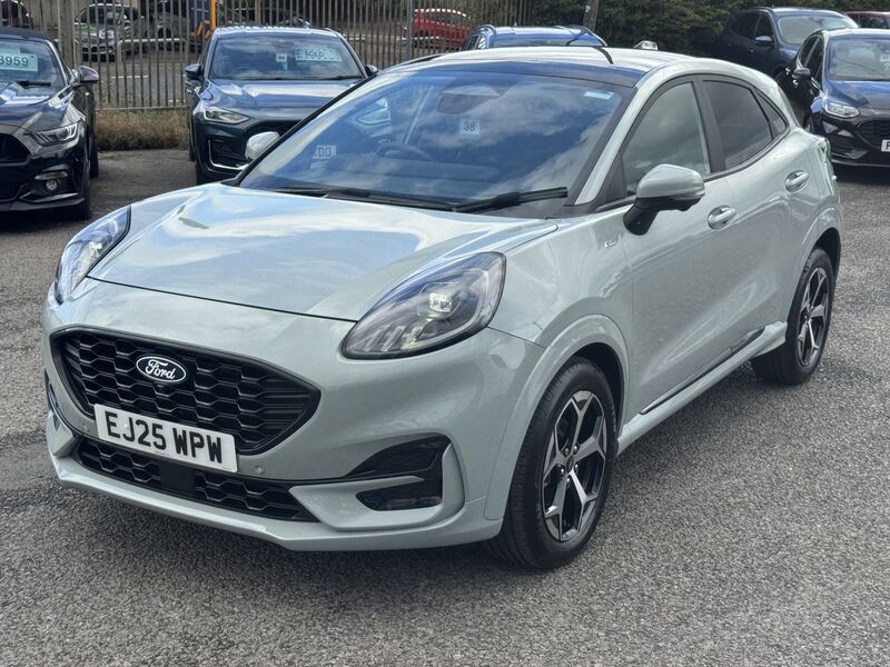 More views of Ford Puma