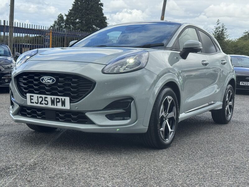 More views of Ford Puma