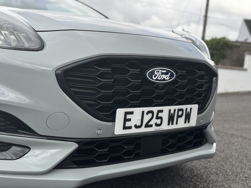 More views of Ford Puma