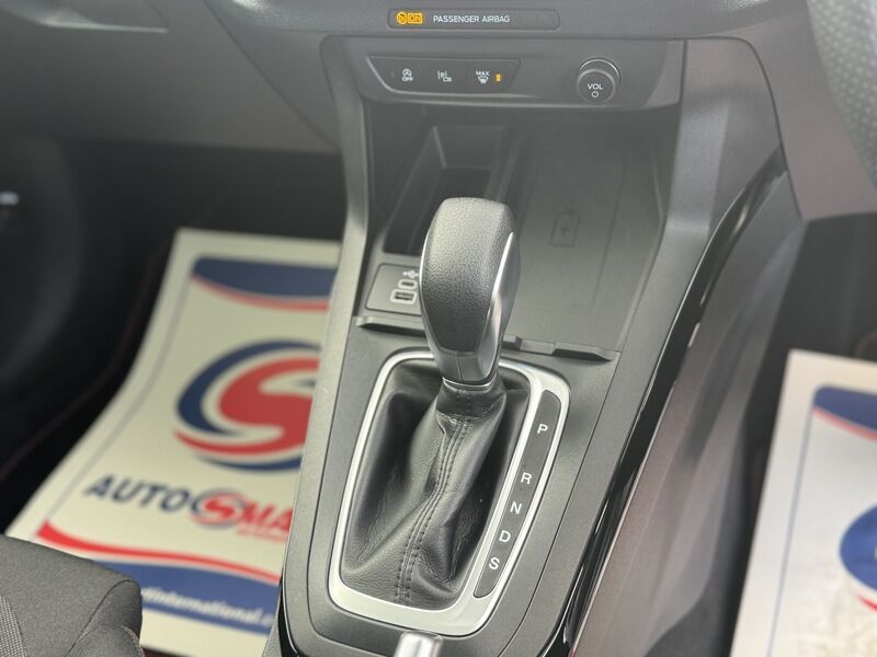 More views of Ford Puma