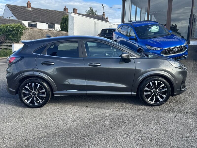 More views of Ford Puma