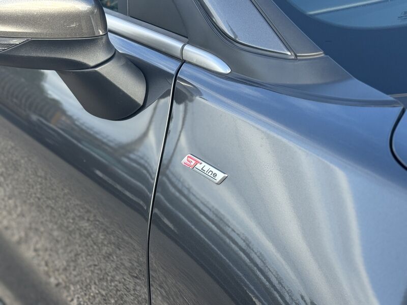 More views of Ford Puma
