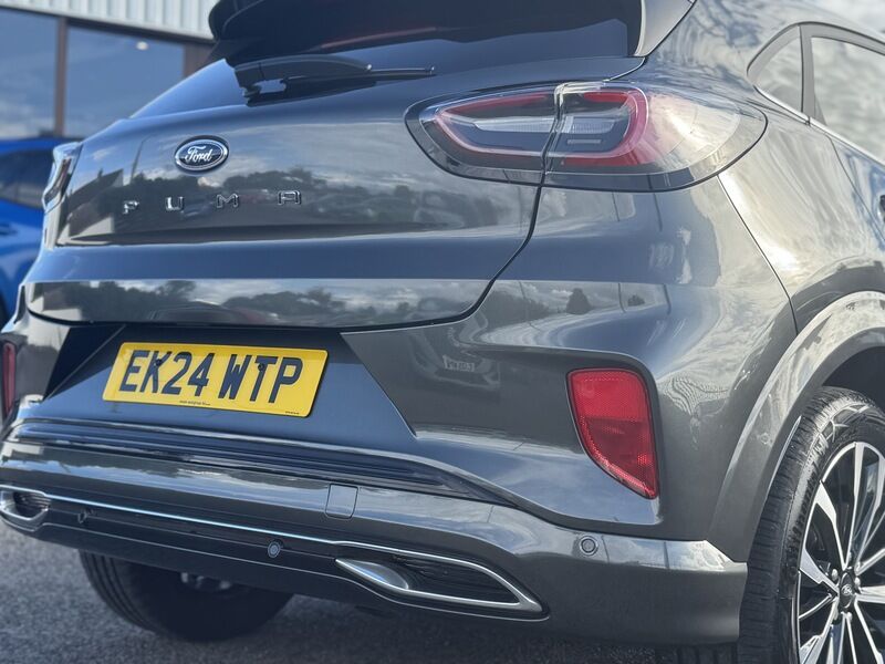 More views of Ford Puma