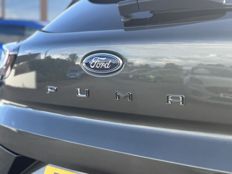 More views of Ford Puma