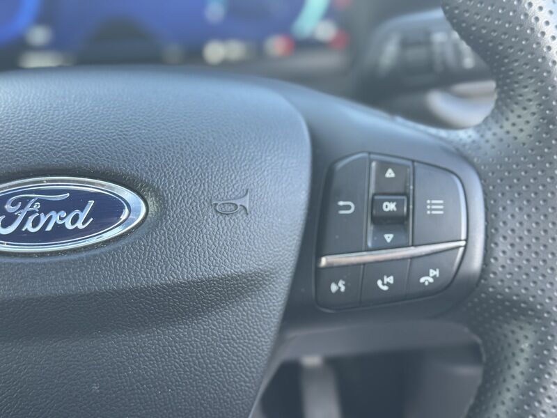 More views of Ford Puma