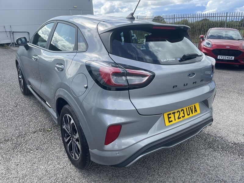 More views of Ford Puma