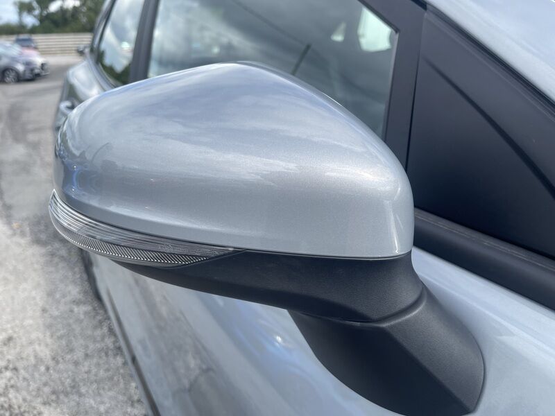 More views of Ford Puma