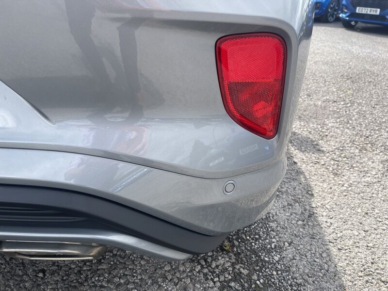 More views of Ford Puma