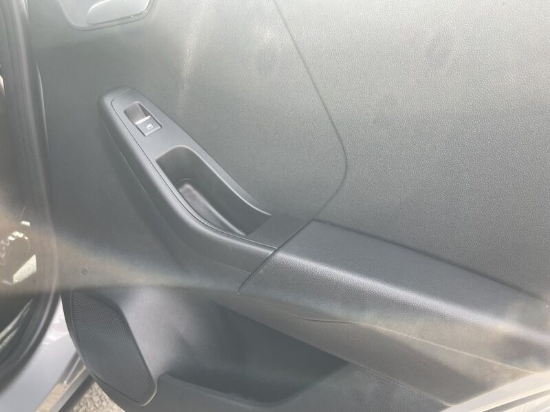 More views of Ford Puma
