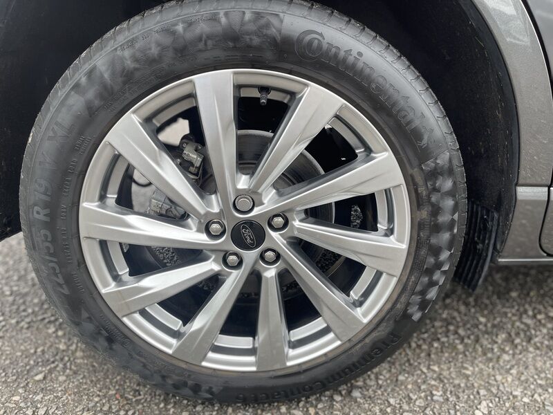 More views of Ford Kuga
