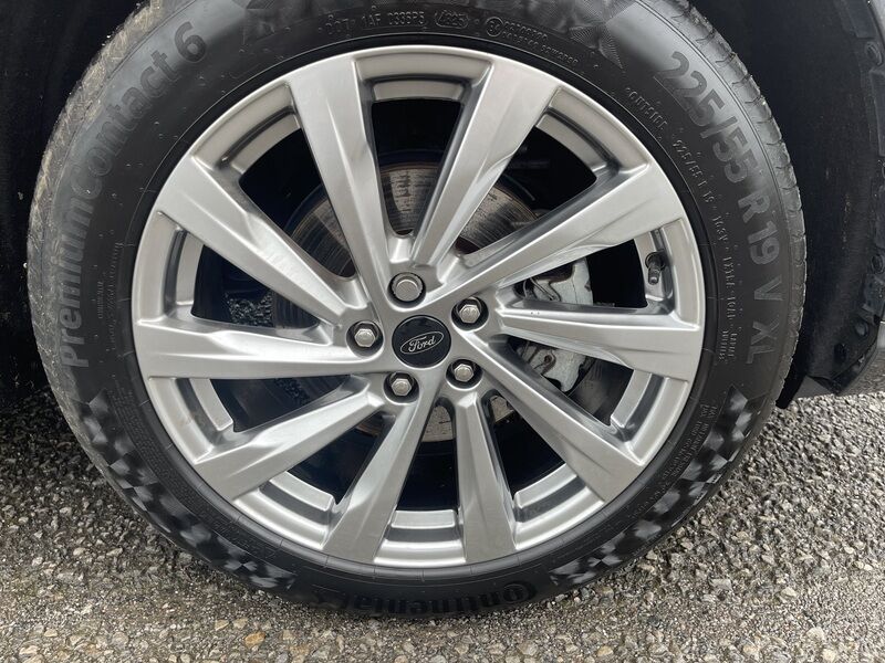 More views of Ford Kuga