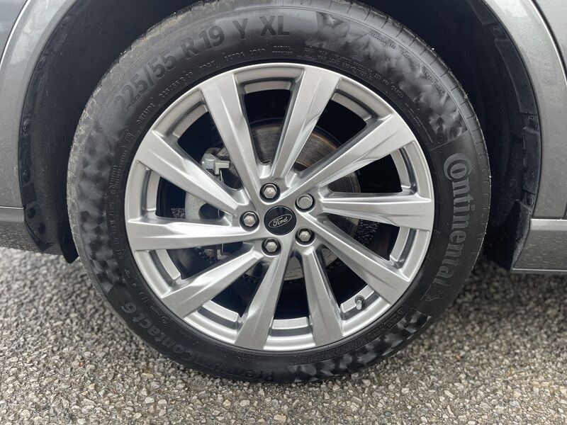 More views of Ford Kuga