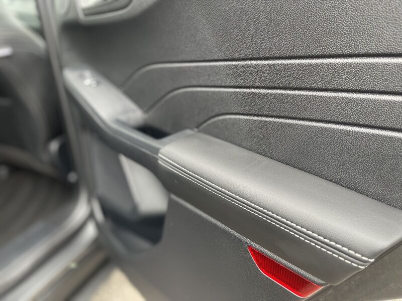 More views of Ford Kuga