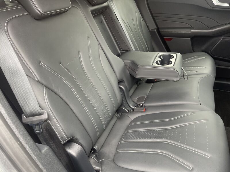 More views of Ford Kuga