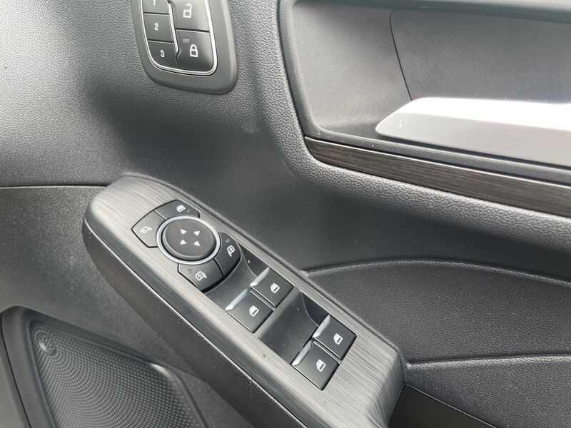 More views of Ford Kuga