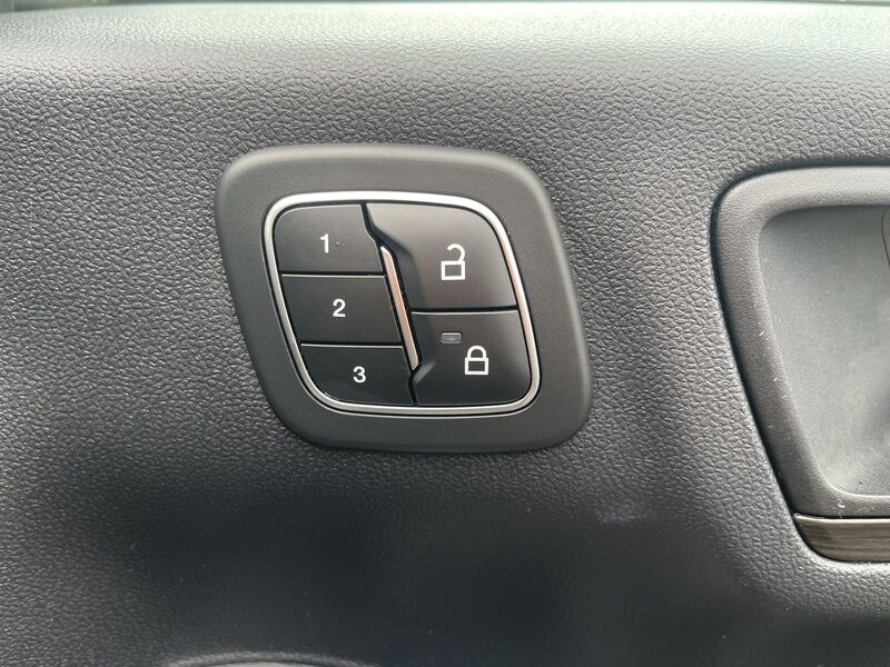 More views of Ford Kuga