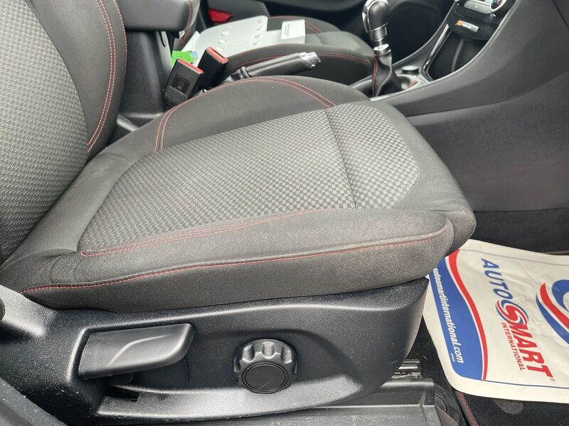 More views of Ford Puma