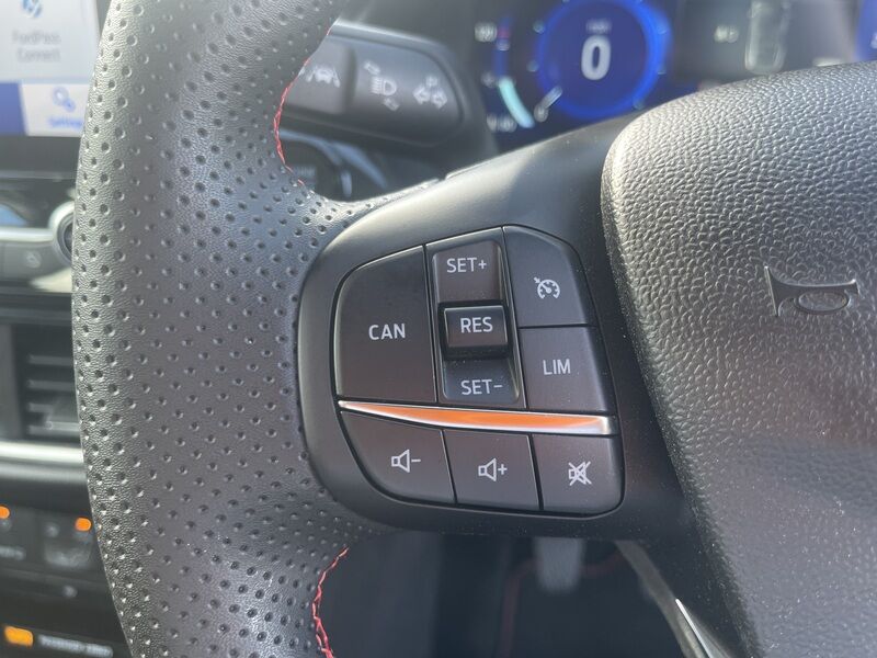 More views of Ford Puma