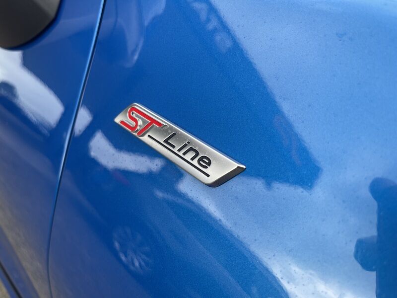 More views of Ford Puma