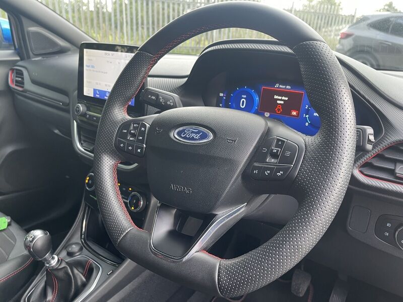 More views of Ford Puma