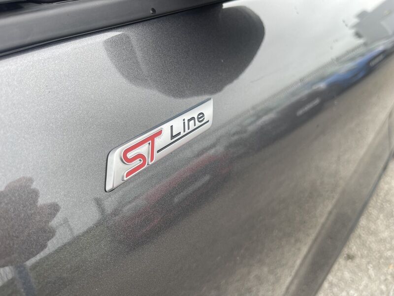 More views of Ford Kuga