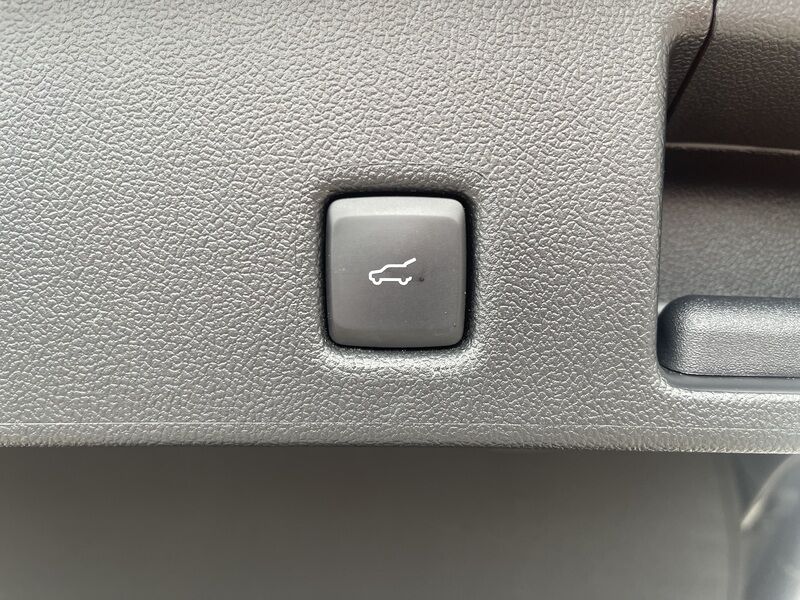 More views of Ford Kuga