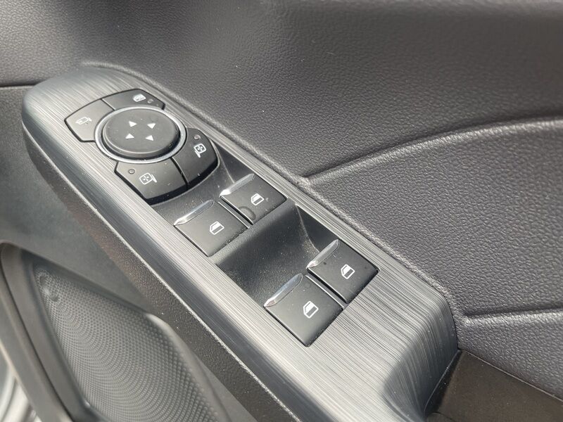 More views of Ford Kuga