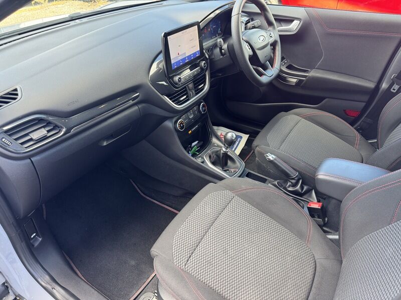 More views of Ford Puma