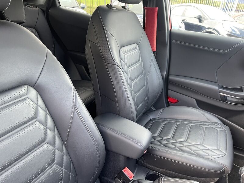 More views of Ford Puma