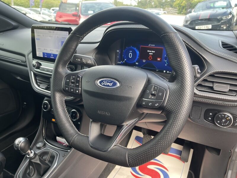 More views of Ford Puma