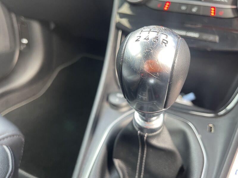 More views of Ford Puma