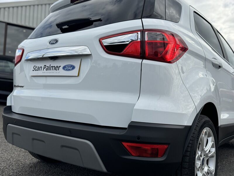 More views of Ford EcoSport