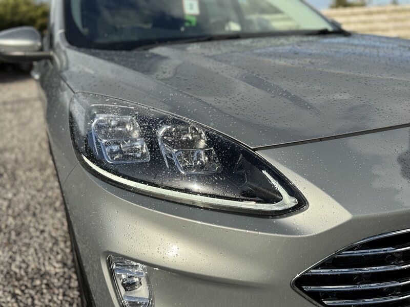 More views of Ford Kuga