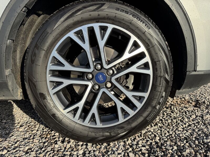 More views of Ford Kuga