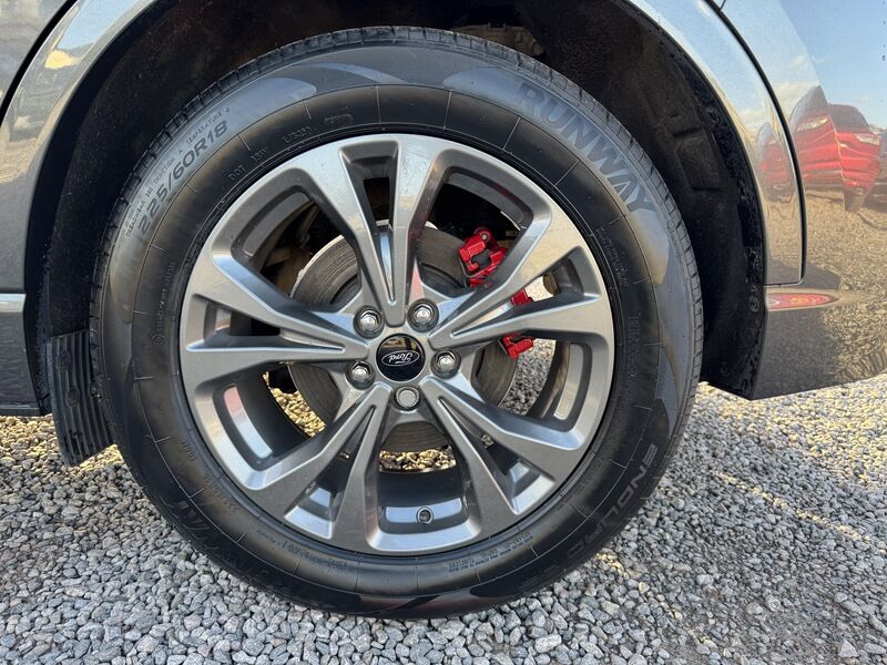 More views of Ford Kuga