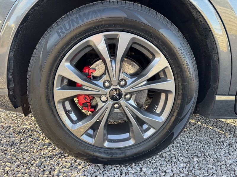 More views of Ford Kuga
