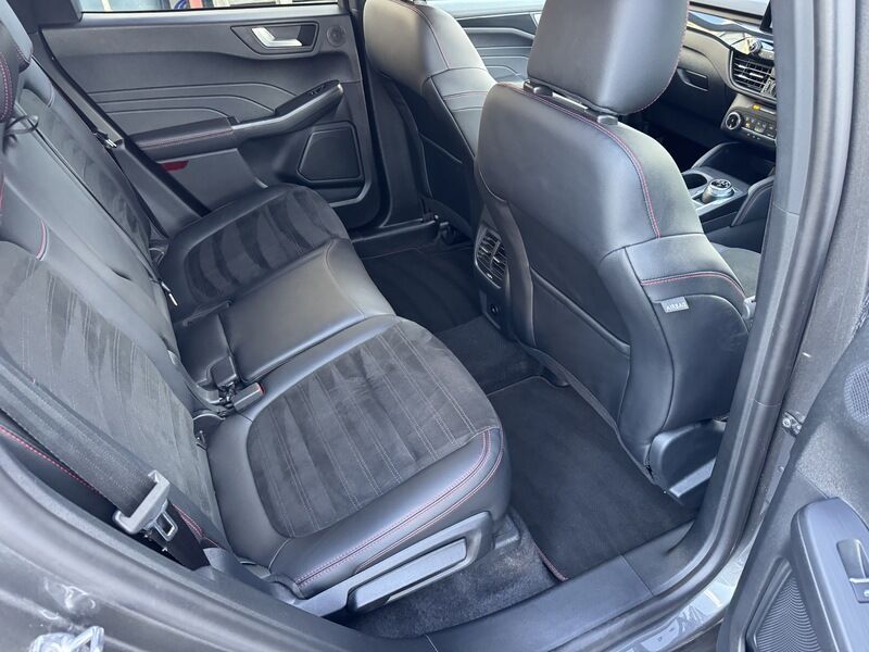 More views of Ford Kuga