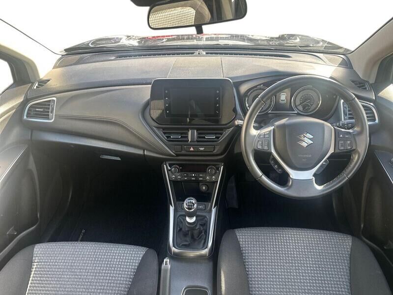 More views of Suzuki S-Cross