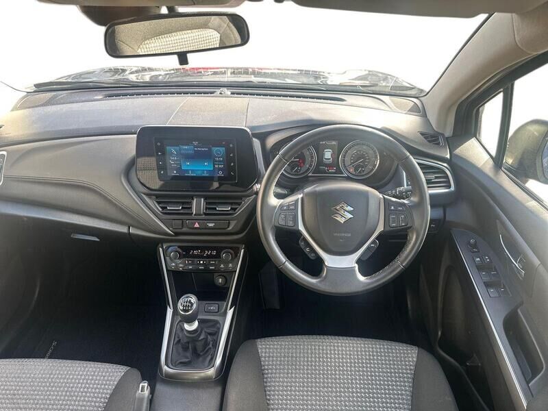 More views of Suzuki S-Cross