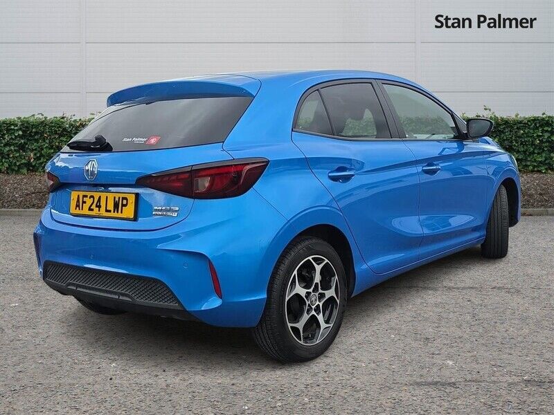 More views of MG 3