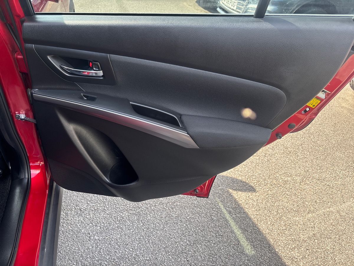 More views of Suzuki S-Cross