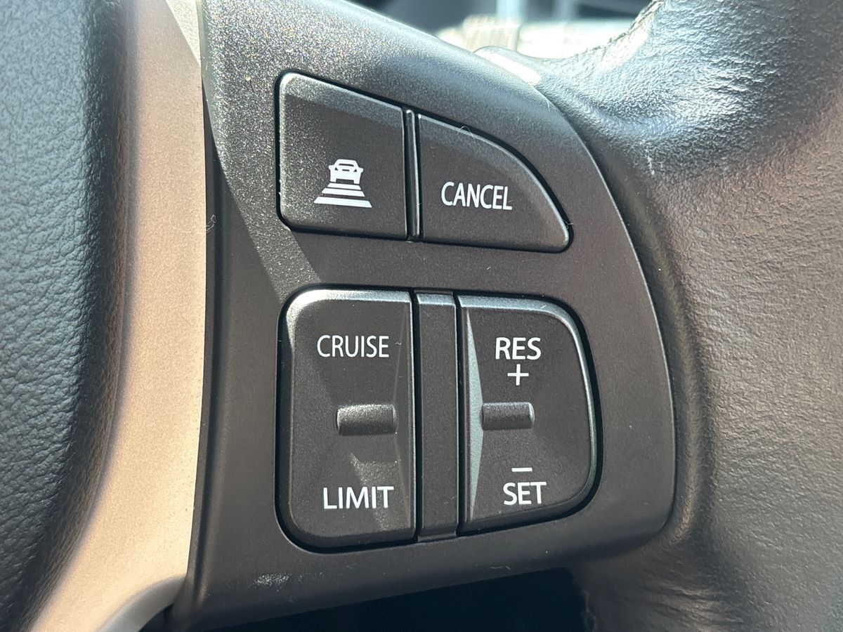 More views of Suzuki S-Cross