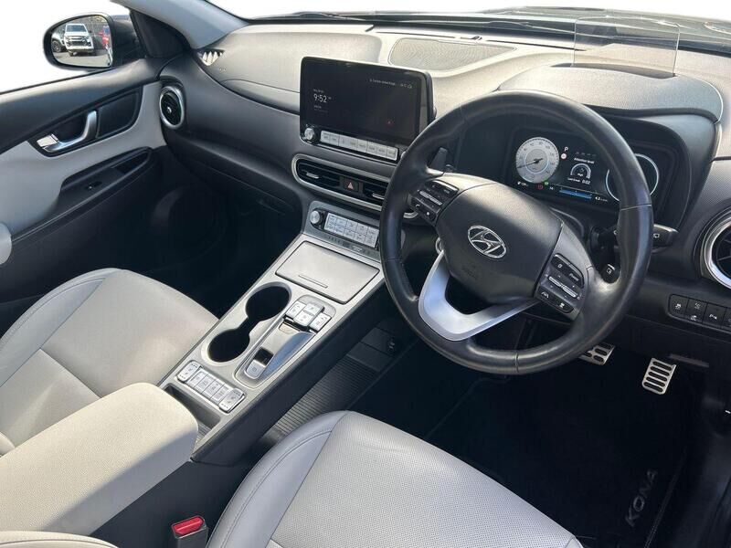 More views of Hyundai KONA