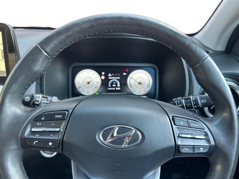 More views of Hyundai KONA