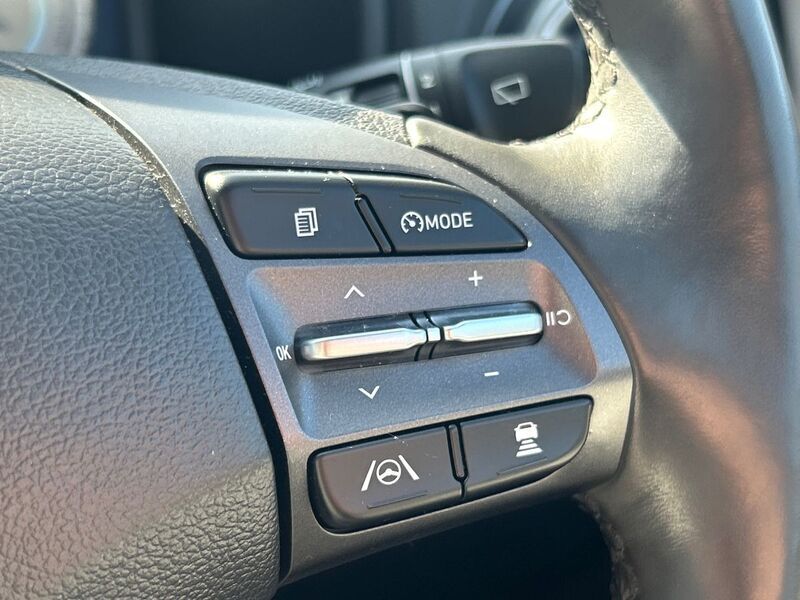 More views of Hyundai KONA