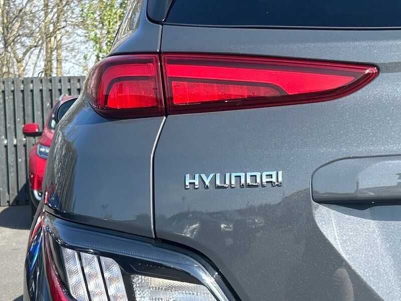 More views of Hyundai KONA