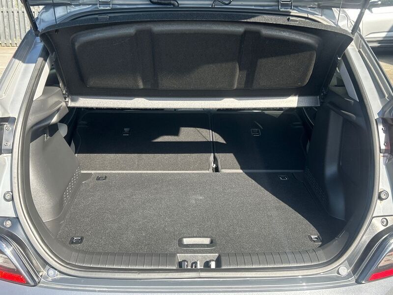 More views of Hyundai KONA
