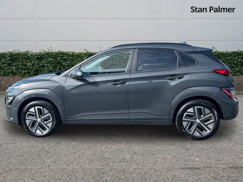 More views of Hyundai KONA