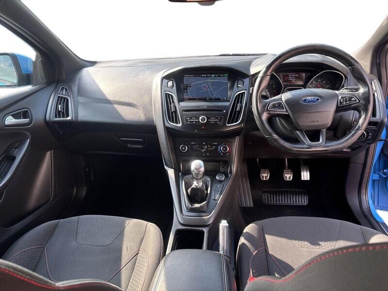 More views of Ford Focus
