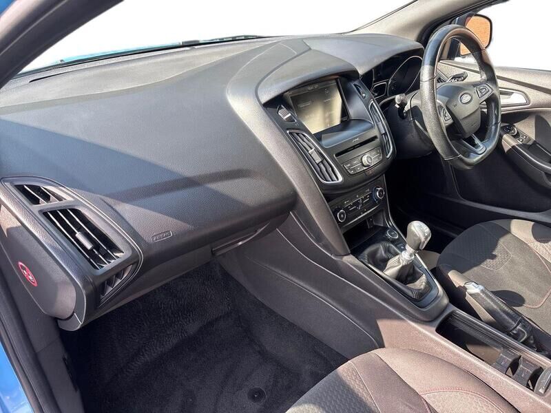 More views of Ford Focus